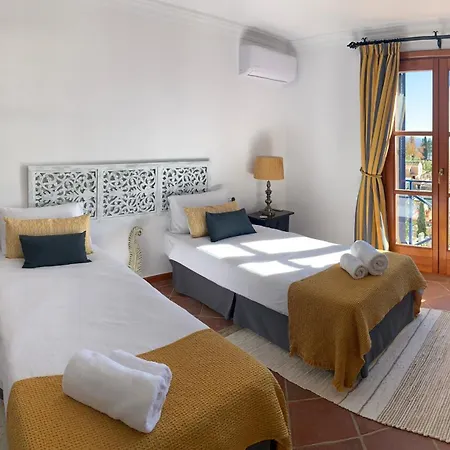 Villa La Maravilla - With Amazing Sea View Benahavís